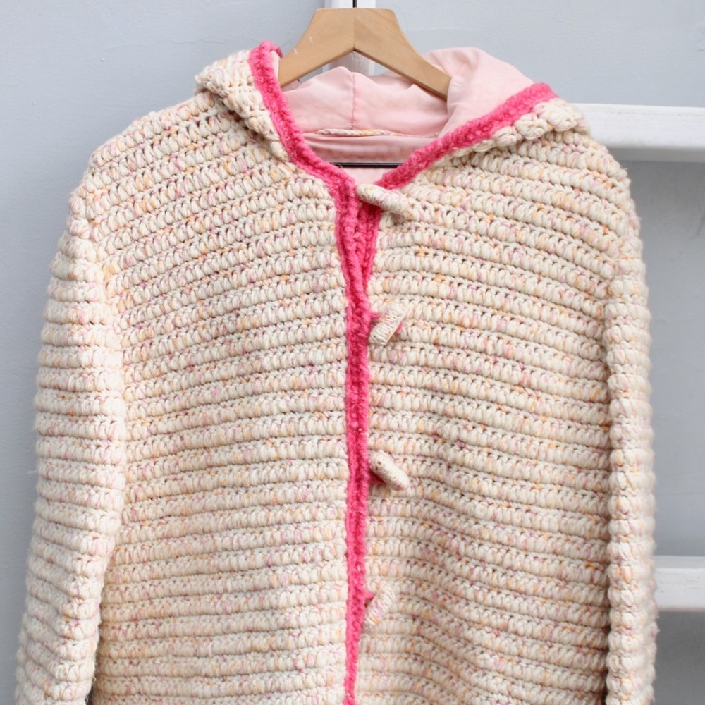 Handmade Crochet Knit Wool Cream & Pink Toggle Hooded Jacket Sweater Size Small - Picture 3 of 7